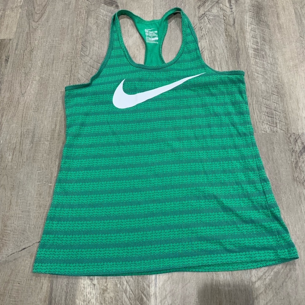 Nike Dri-Fit Racerback Workout Tank Set - Picture 6 of 7